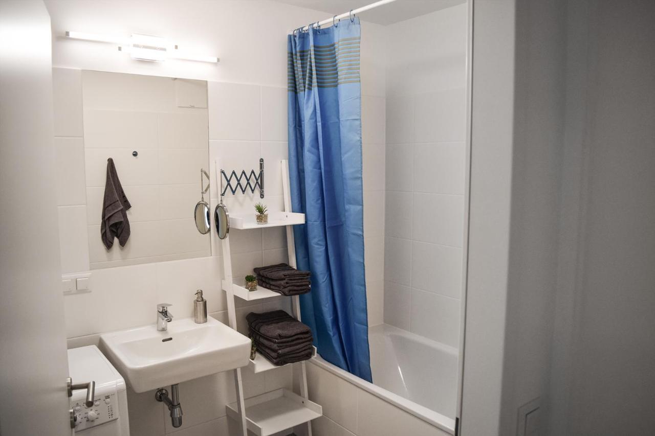 Apartament Cosy New 3min To Vic/uno-city And Danube *